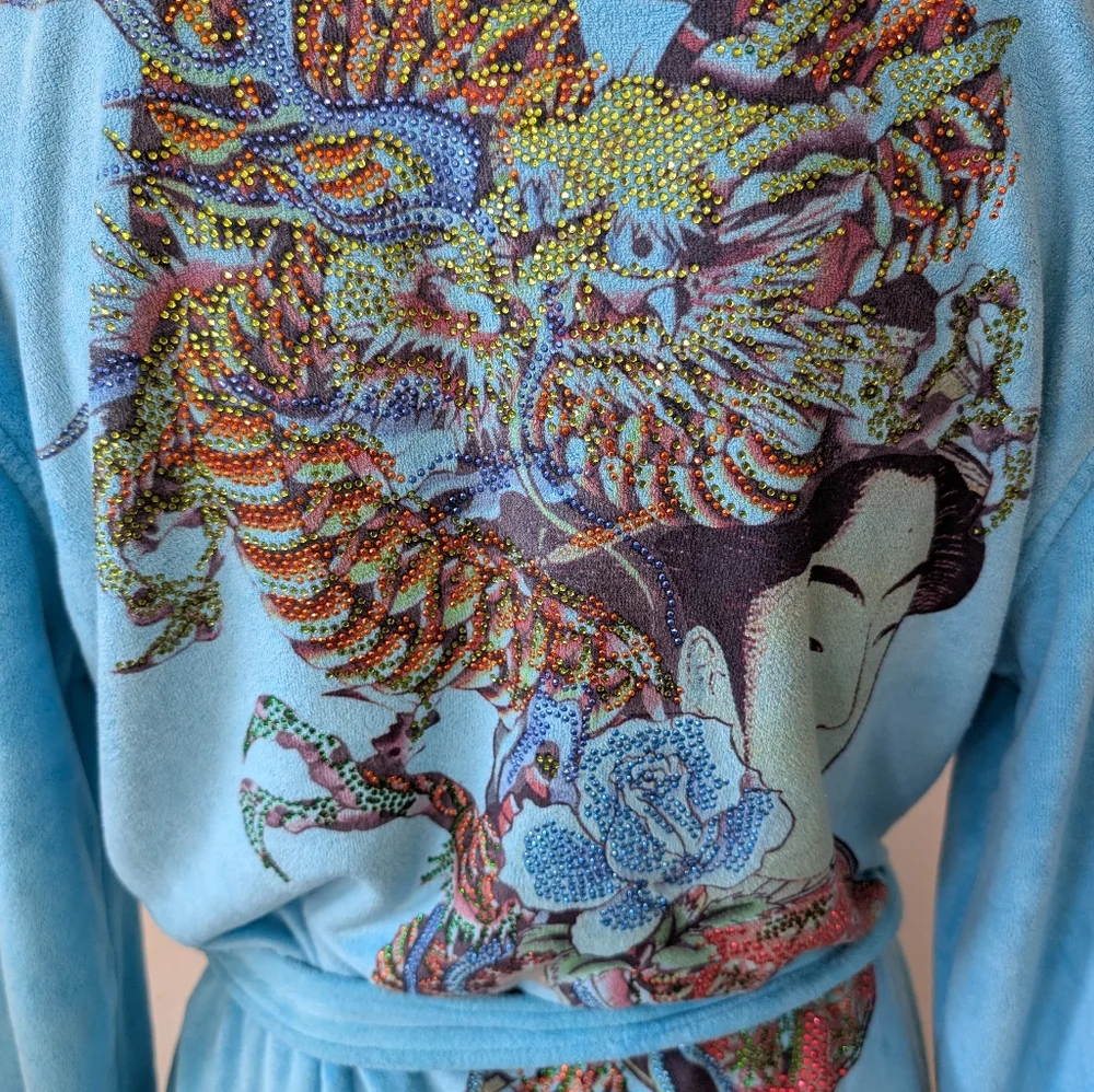 Robe Sequin Asian Face Design, Belted. Free Size - Picture 4 of 5